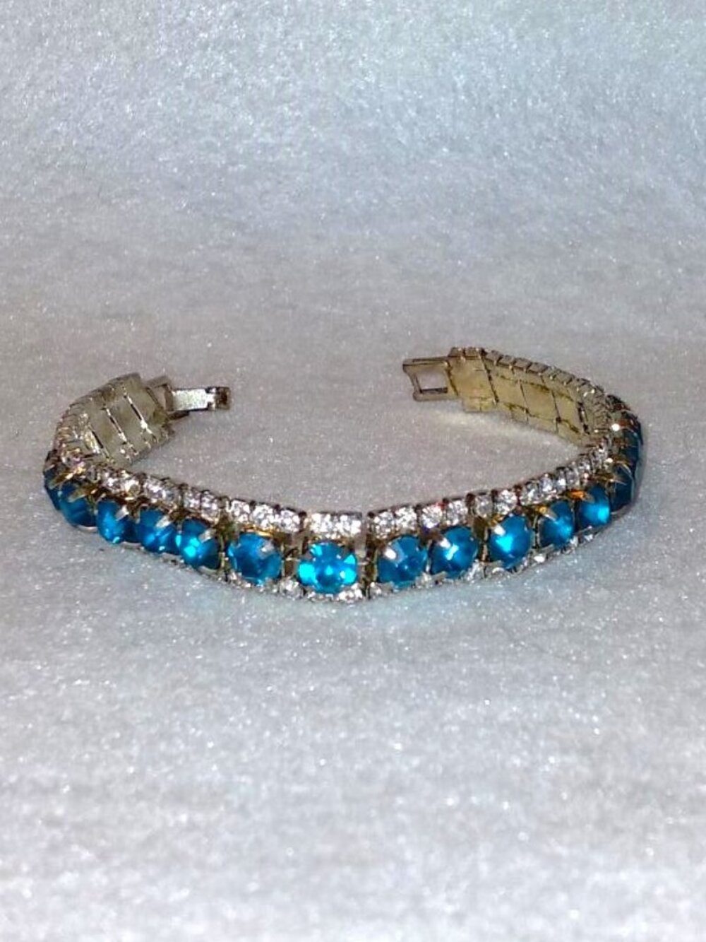 Brand New Luxury London Blue & White CZ Tennis Bracelet